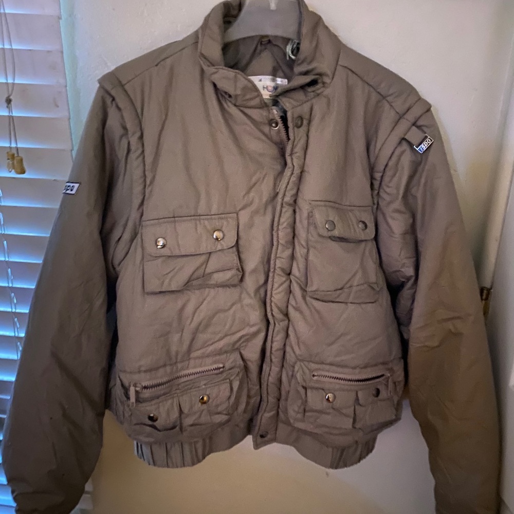 Women’s ISOP winter coat! Made in Thailand